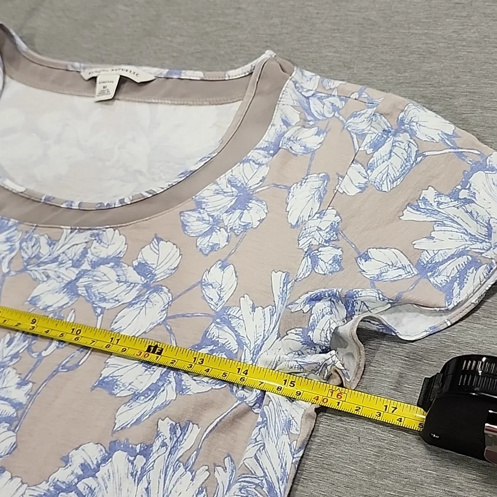 Women Banana Republic #flower shirt M - Picture 2 of 8